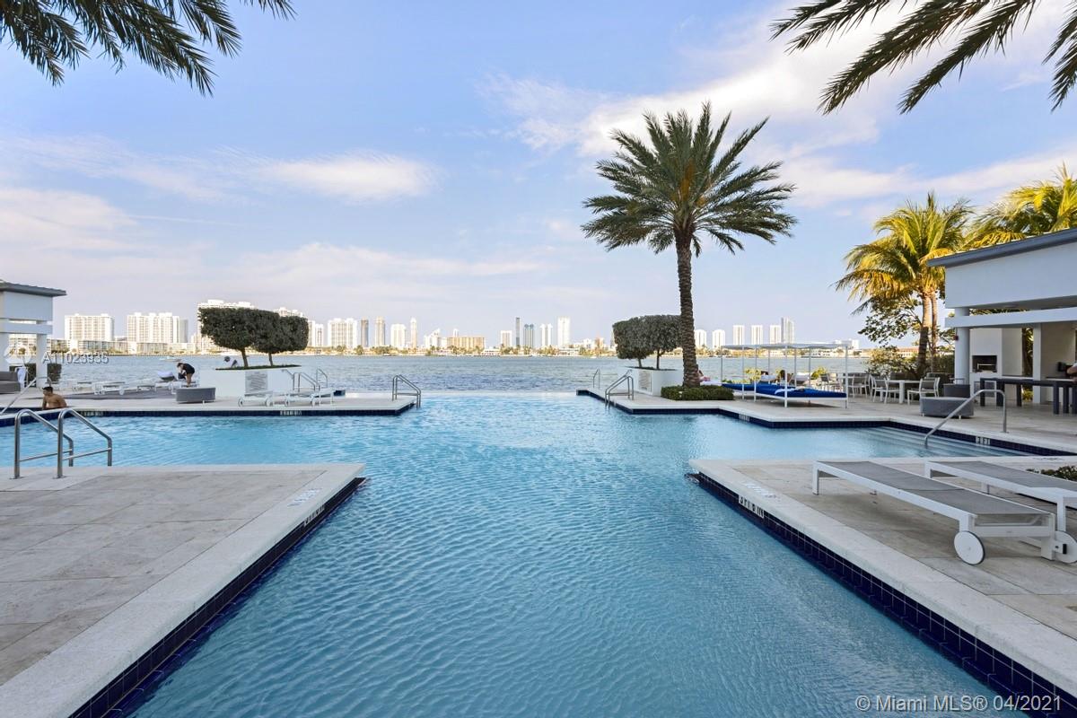 Photo 1 of Biscayne Blvd