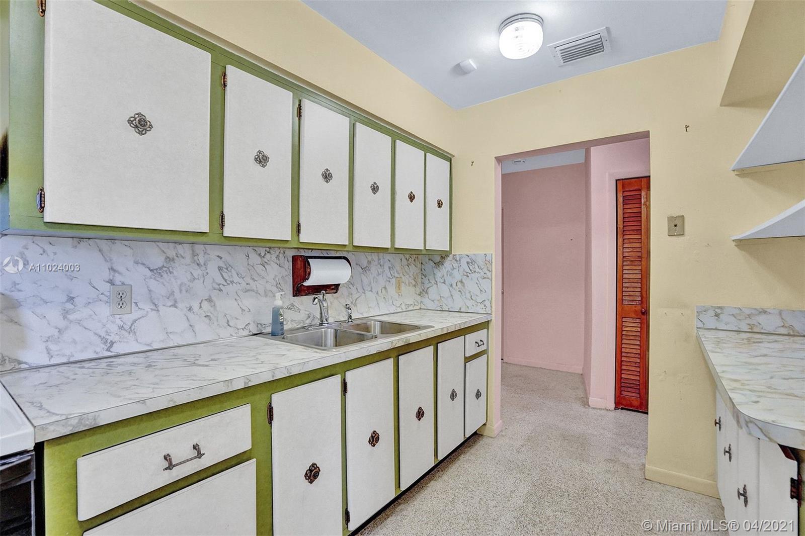 See details / 2623 sq. ft. $ 2021-04-06 0 Photo