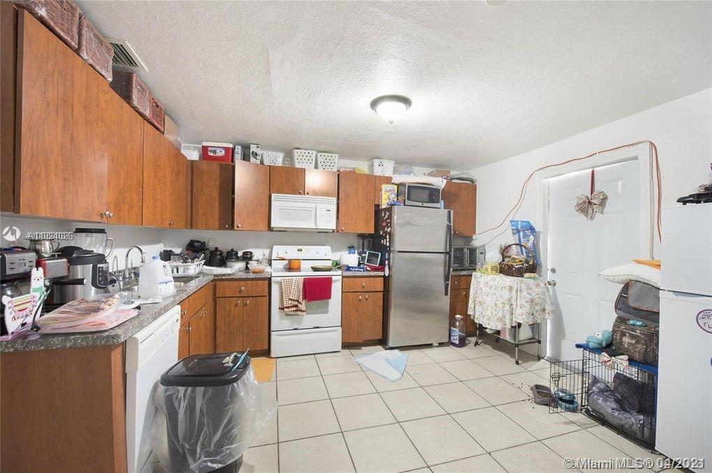 See details / 1535 sq. ft. $ 2021-04-06 0 Photo
