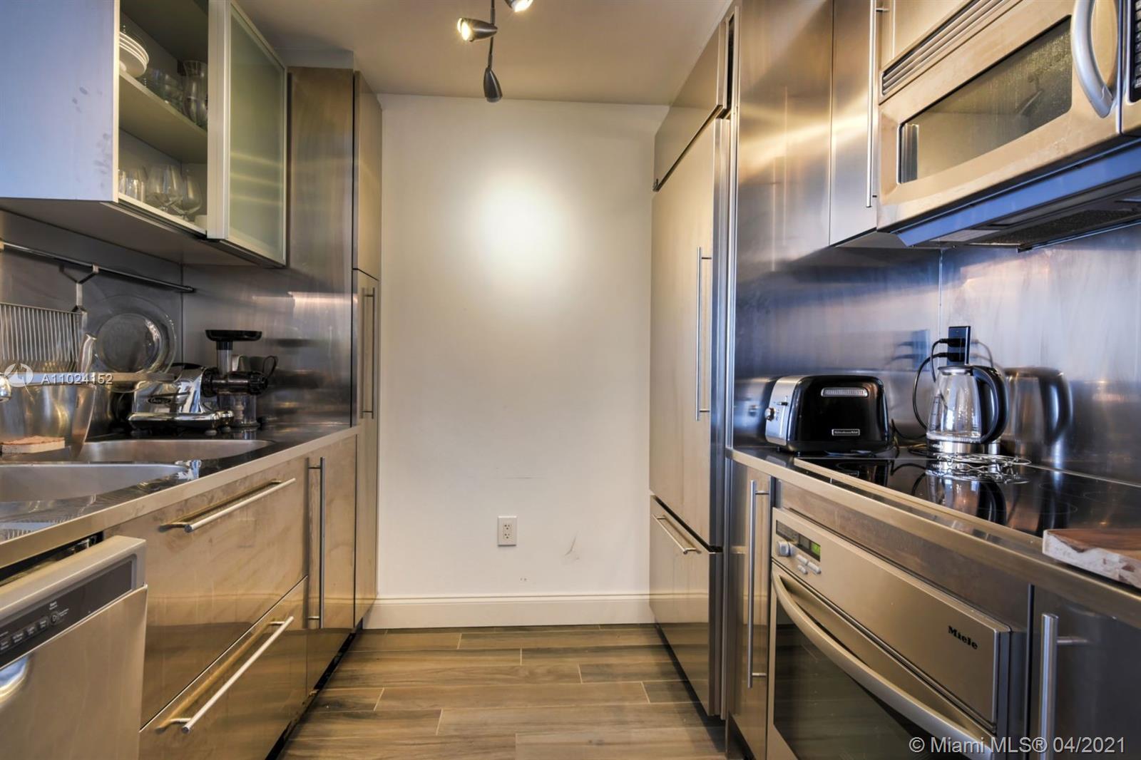 Photo of 450 Alton Road #2308, Miami Beach, Florida, 33139 -