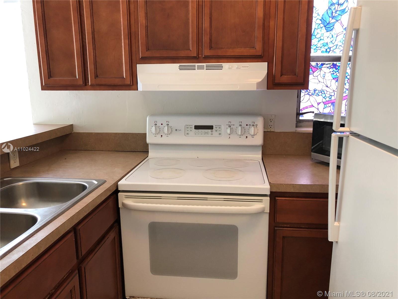 See details / 1760 sq. ft. $ 2021-04-07 0 Photo