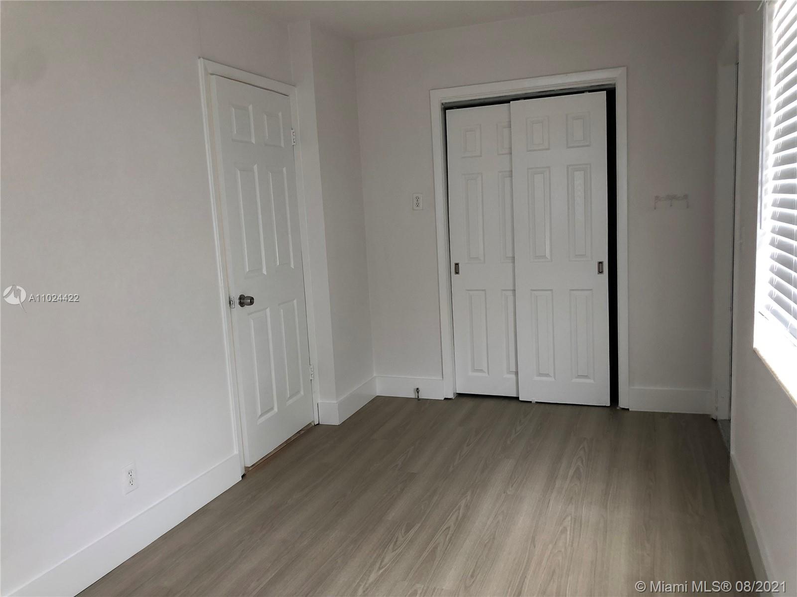 See details / 1760 sq. ft. $ 2021-04-07 0 Photo
