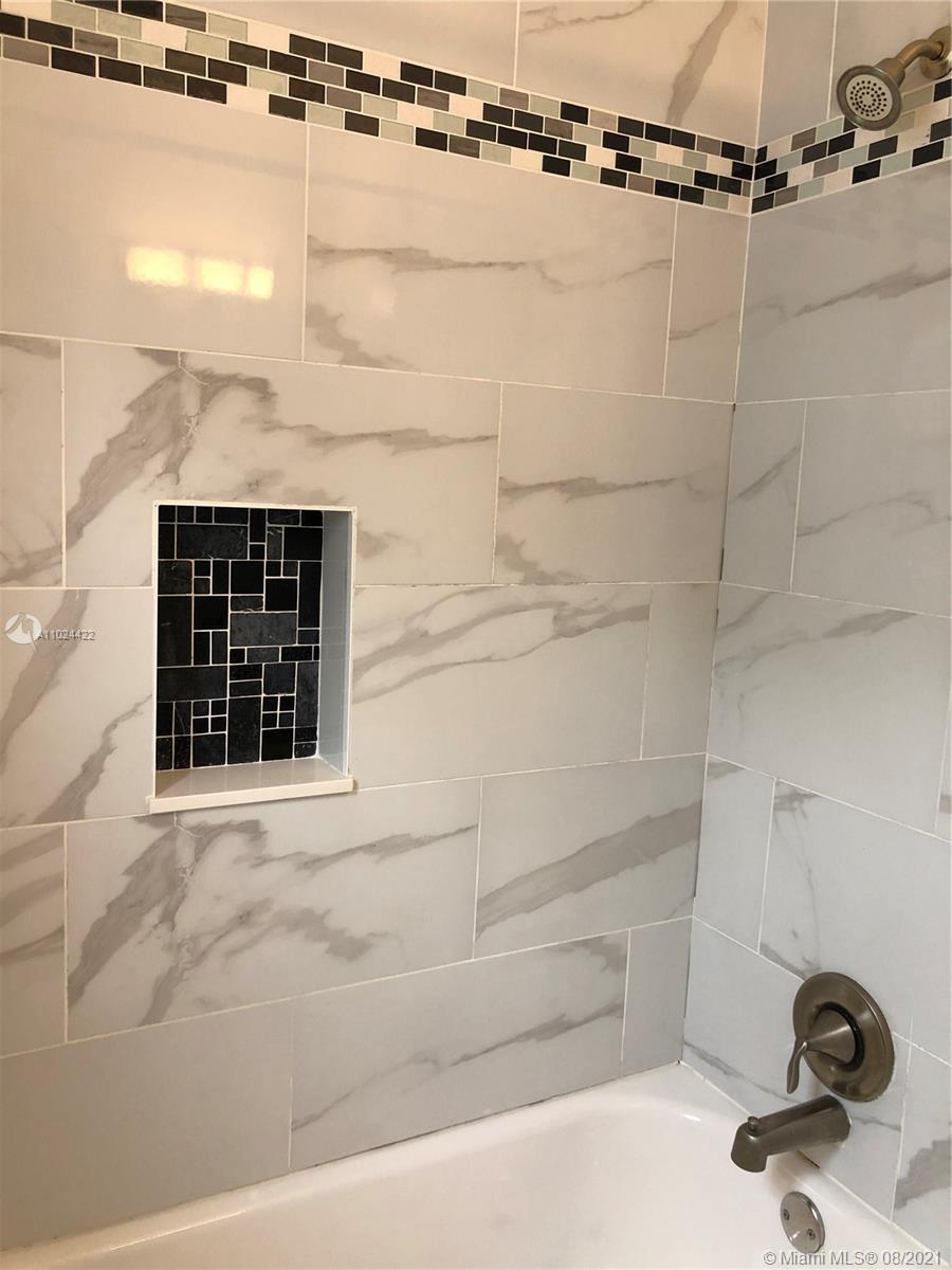 See details / 1760 sq. ft. $ 2021-04-07 0 Photo