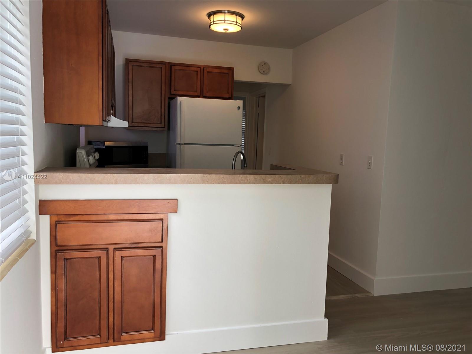 See details / 1760 sq. ft. $ 2021-04-07 0 Photo
