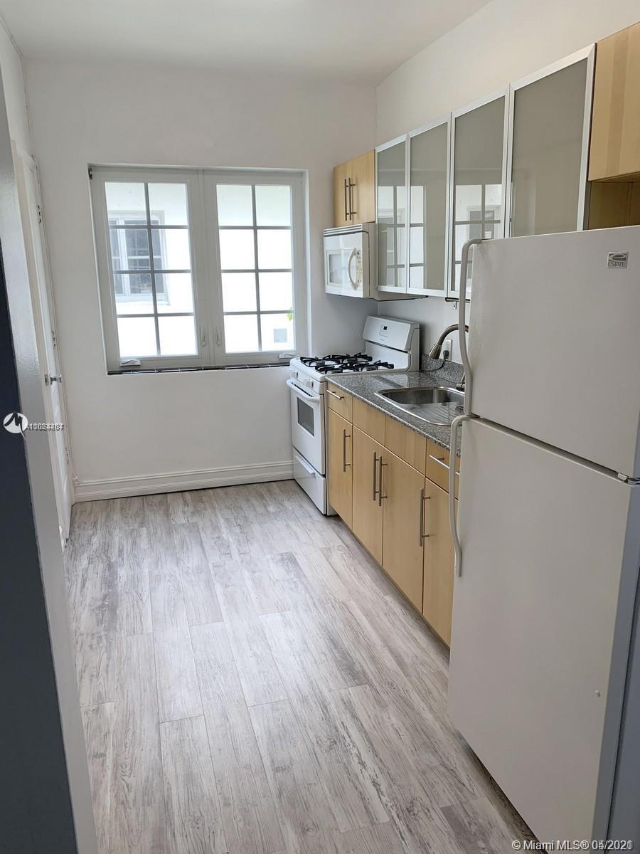 See details / sq. ft. $ 2021-04-22 0 Photo