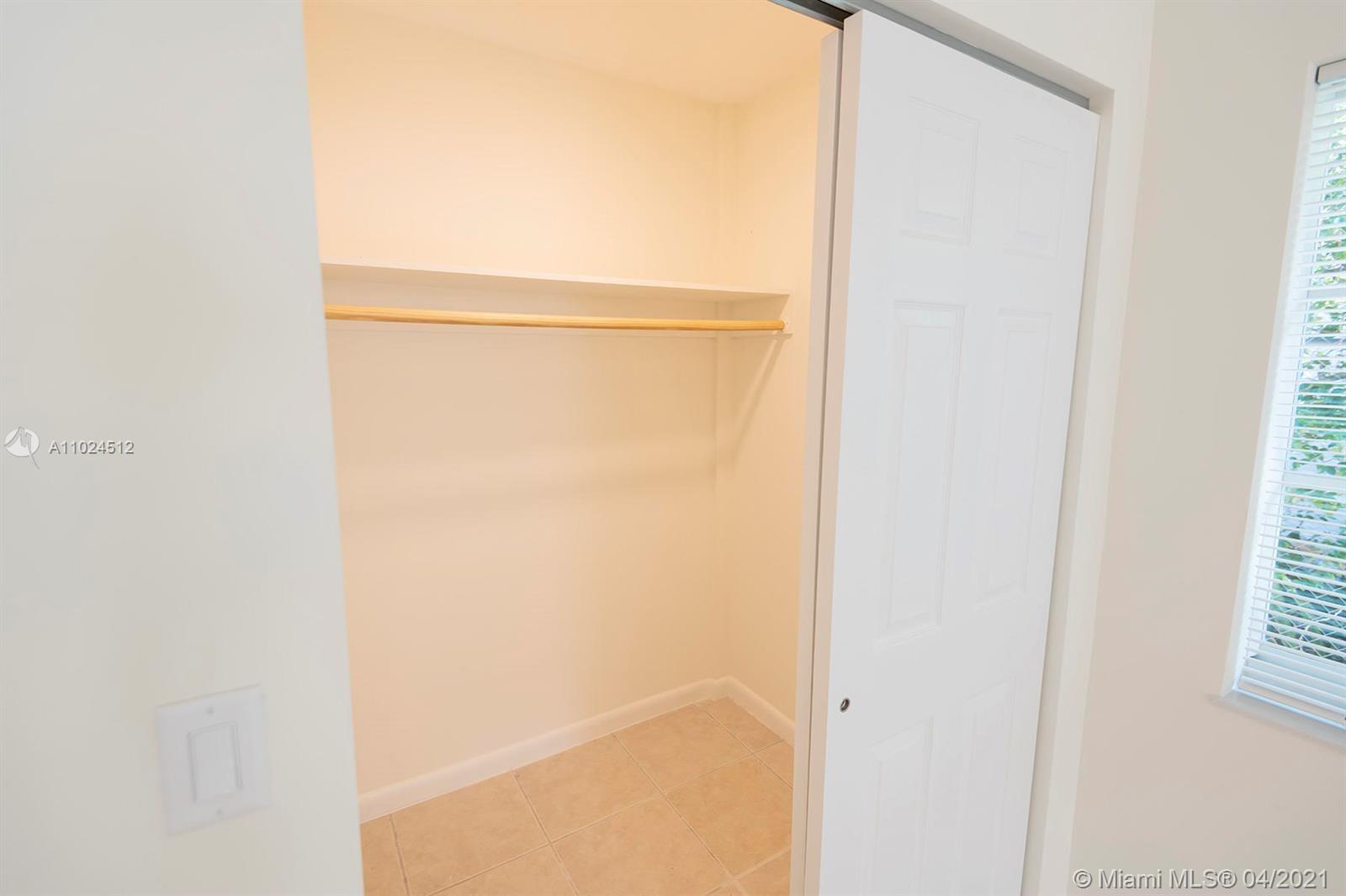 See details / 1488 sq. ft. $ 2021-04-07 0 Photo