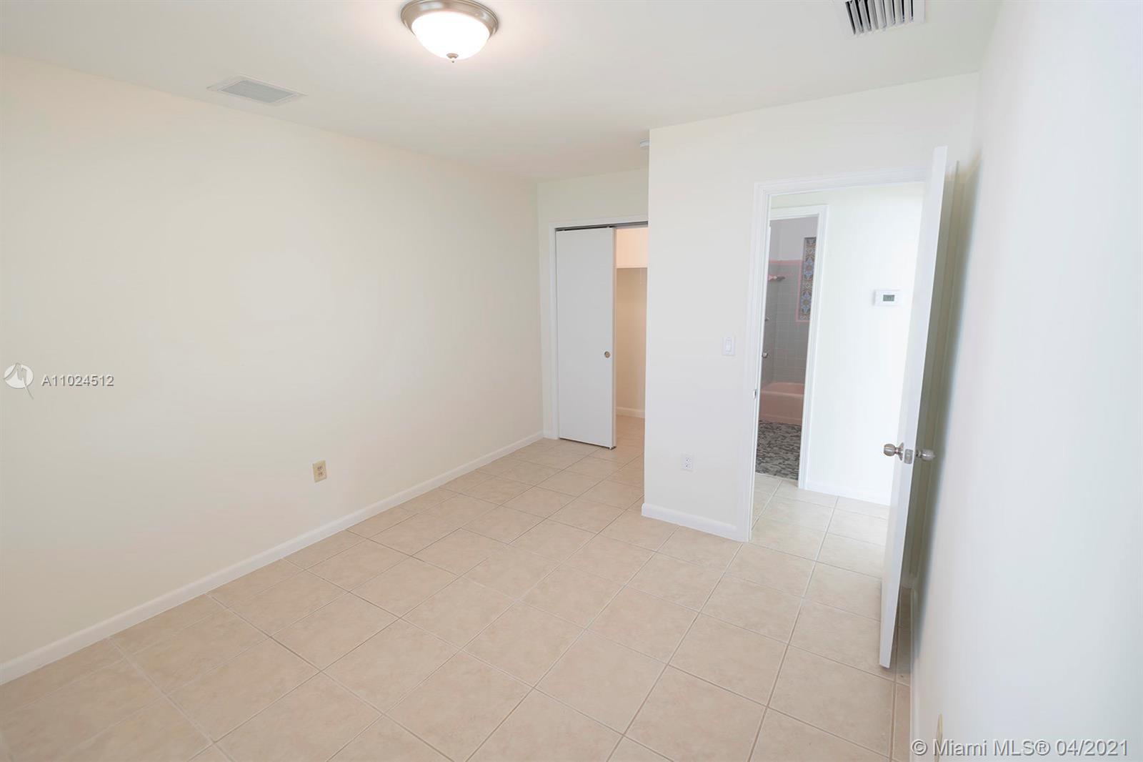 See details / 1488 sq. ft. $ 2021-04-07 0 Photo