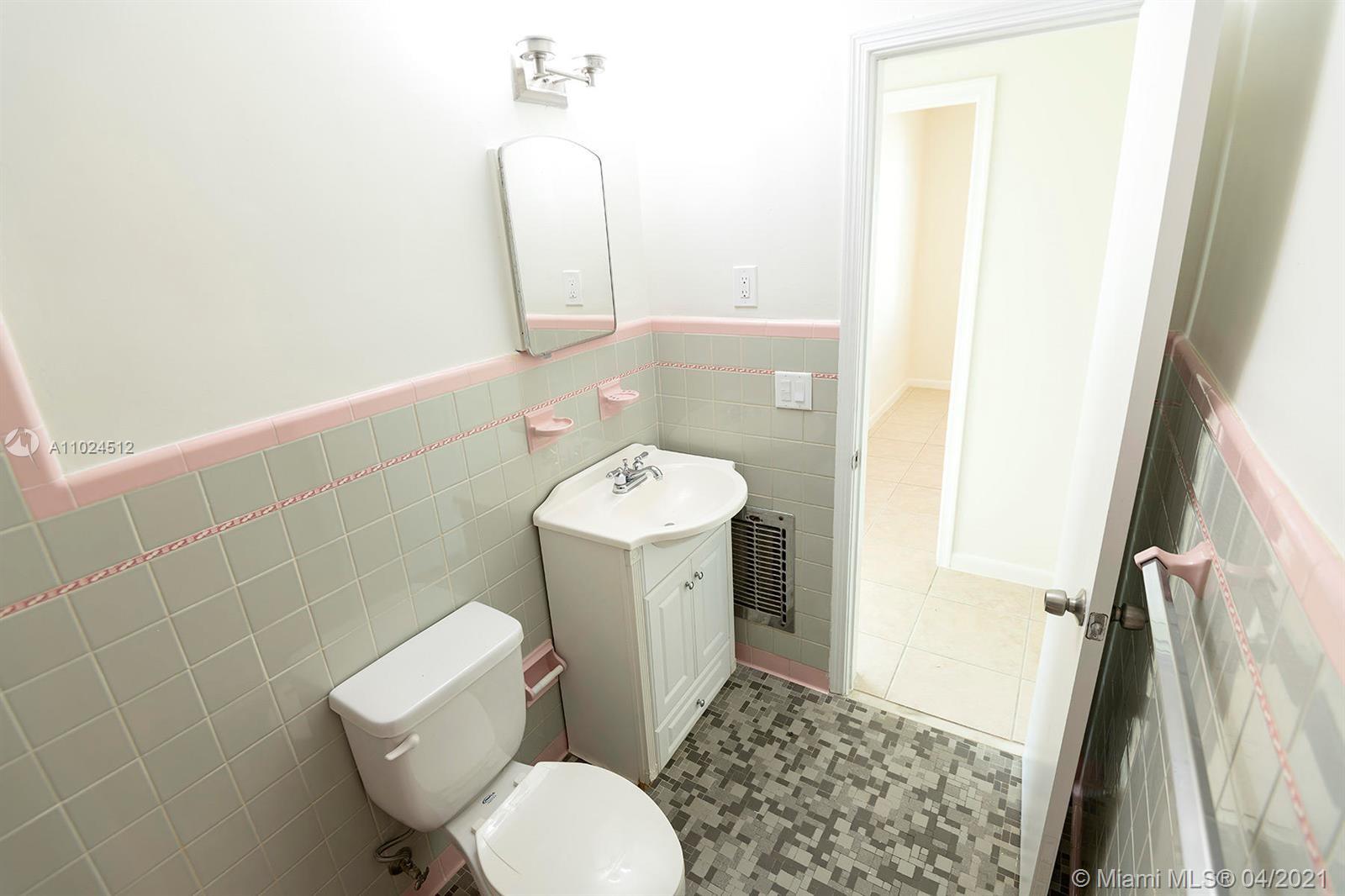 See details / 1488 sq. ft. $ 2021-04-07 0 Photo