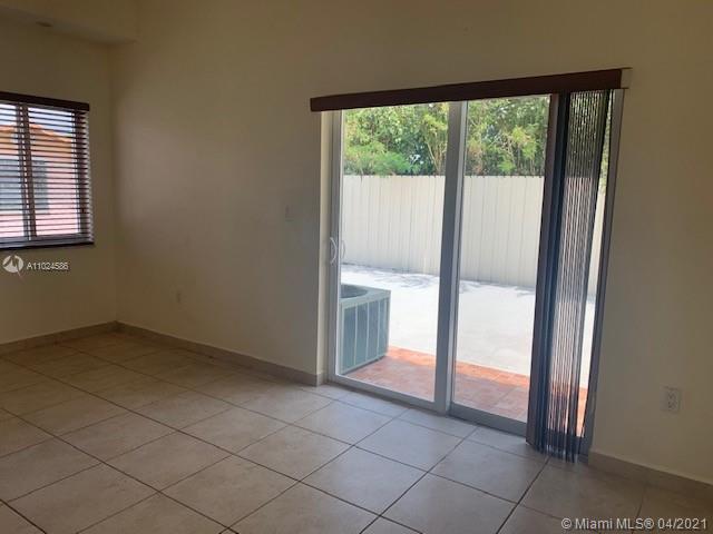 See details / 2950 sq. ft. $ 2021-04-07 0 Photo
