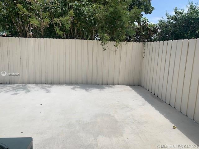See details / 2950 sq. ft. $ 2021-04-07 0 Photo