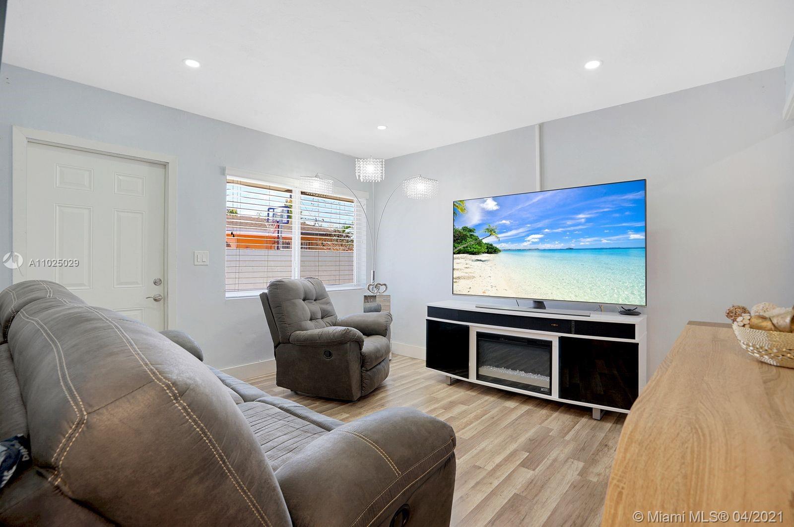 See details / 1456 sq. ft. $ 2021-04-08 0 Photo