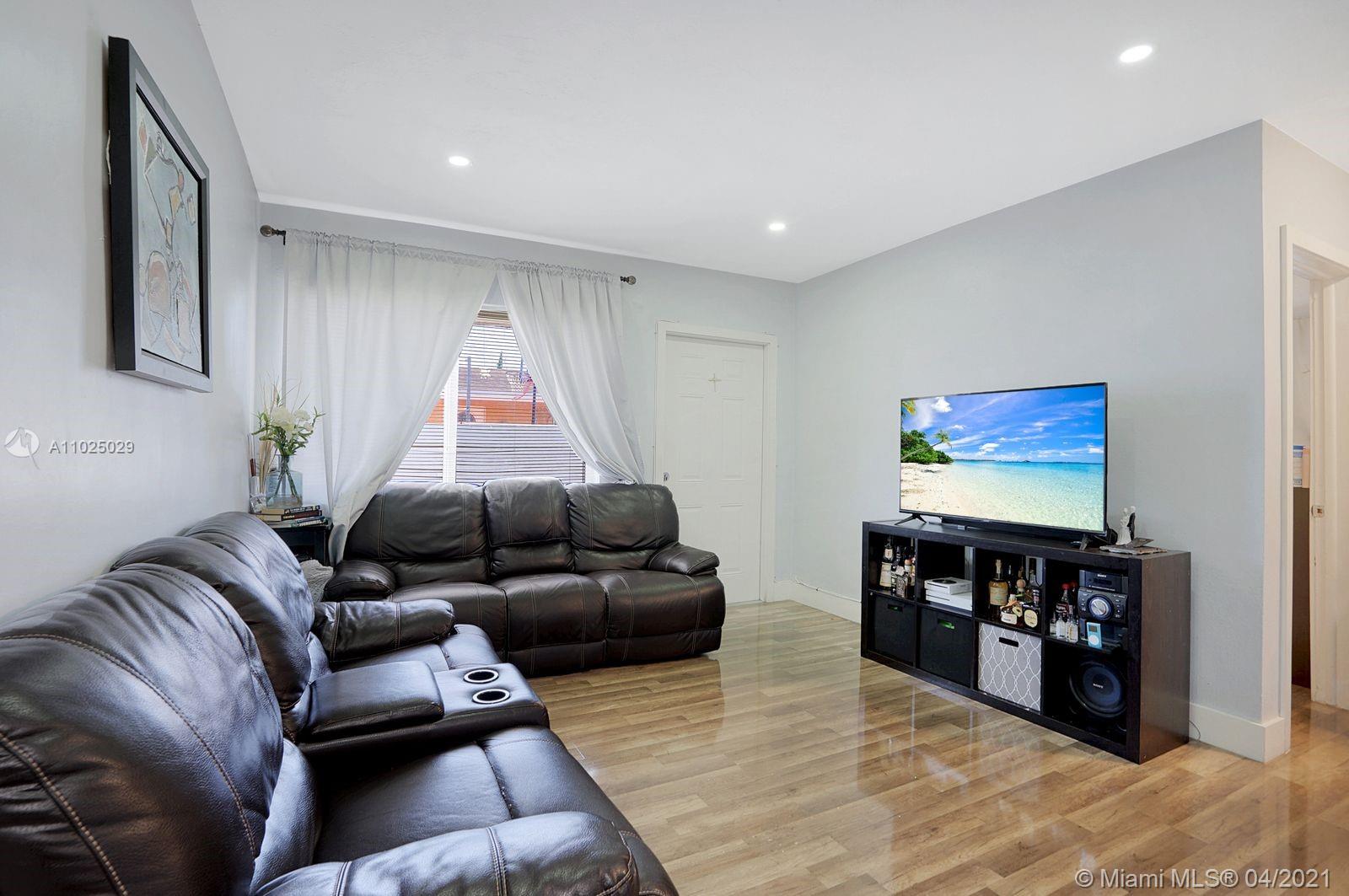 See details / 1456 sq. ft. $ 2021-04-08 0 Photo