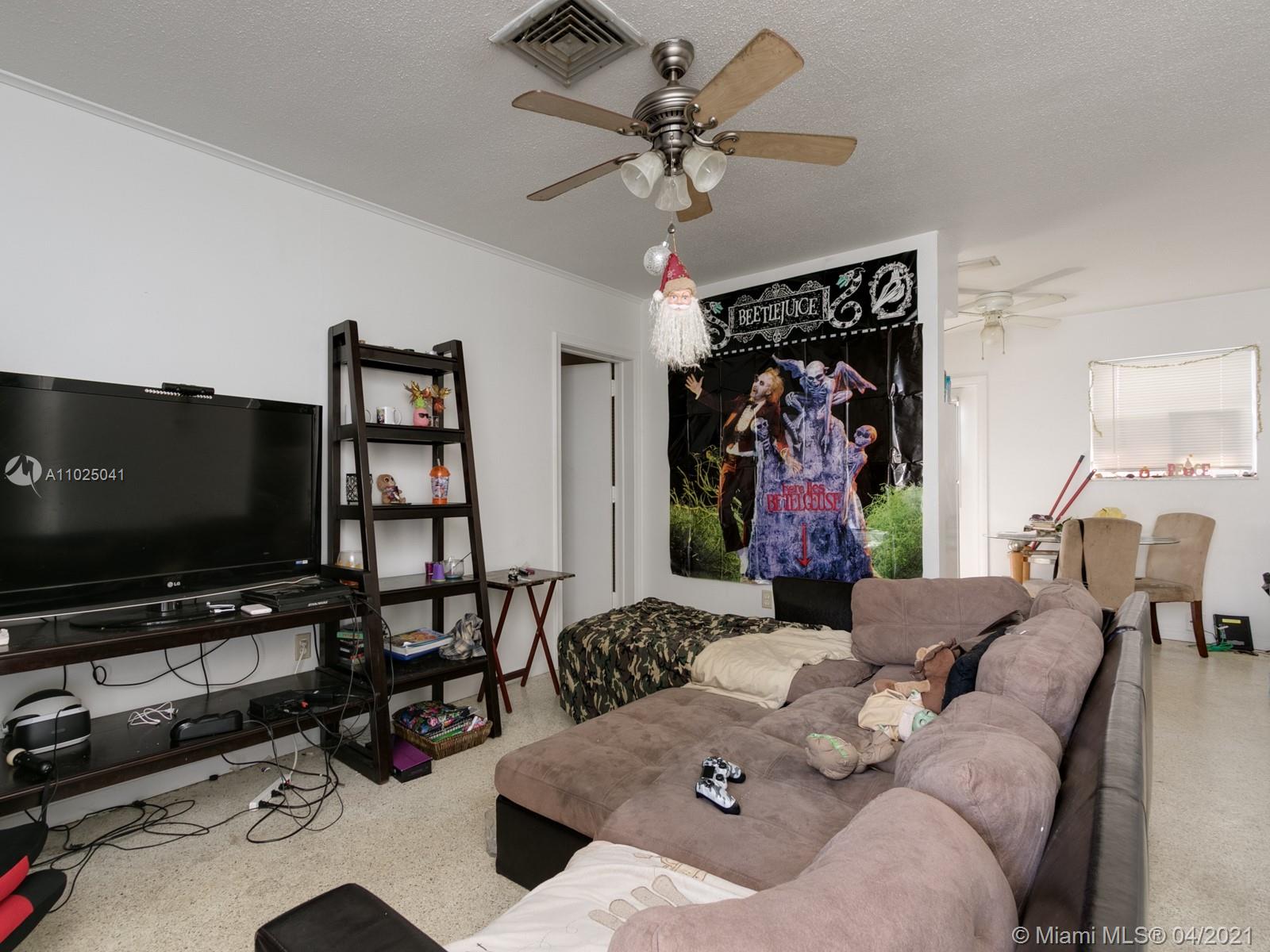 See details / 2164 sq. ft. $ 2021-04-08 0 Photo