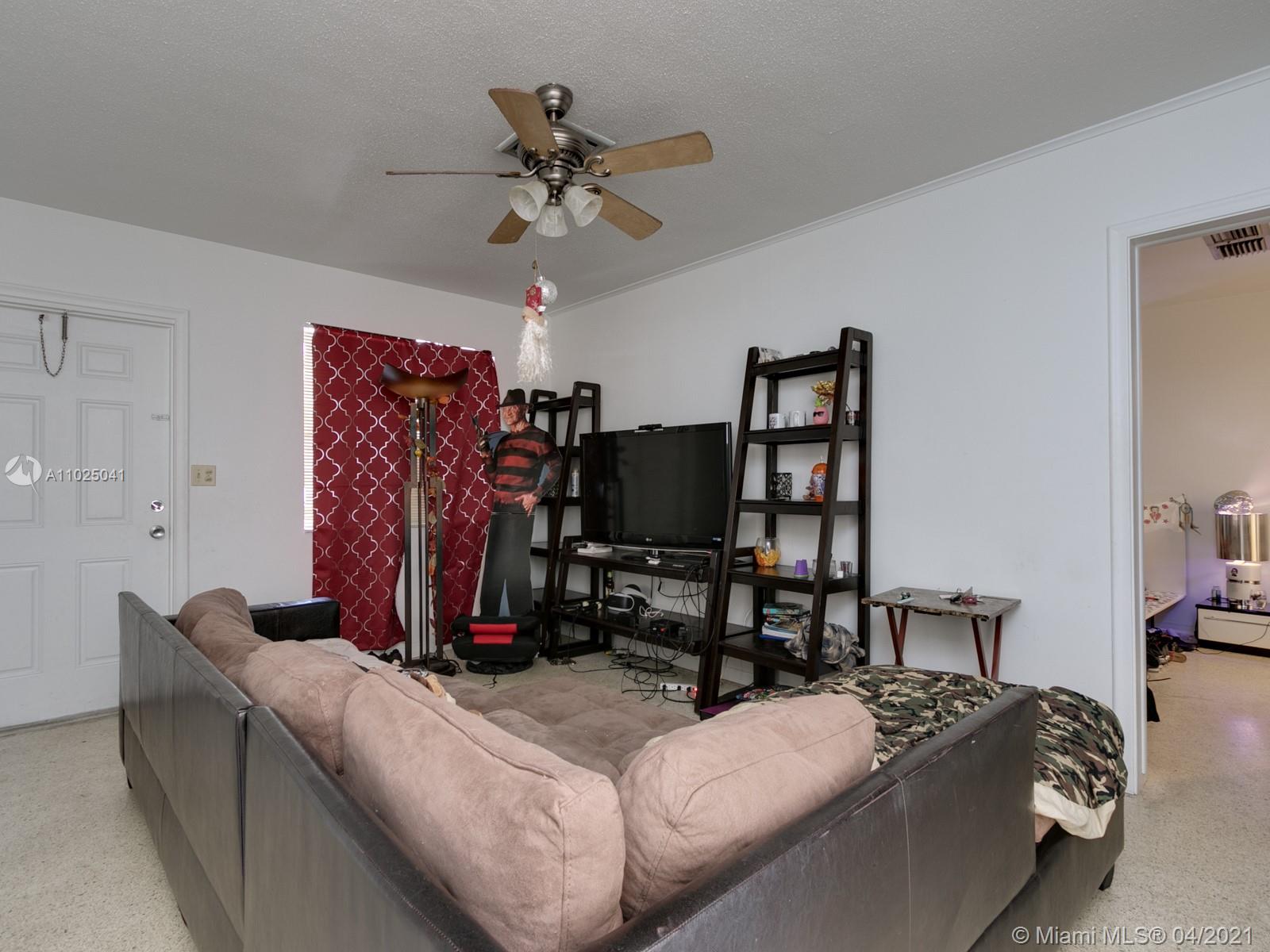 See details / 2164 sq. ft. $ 2021-04-08 0 Photo