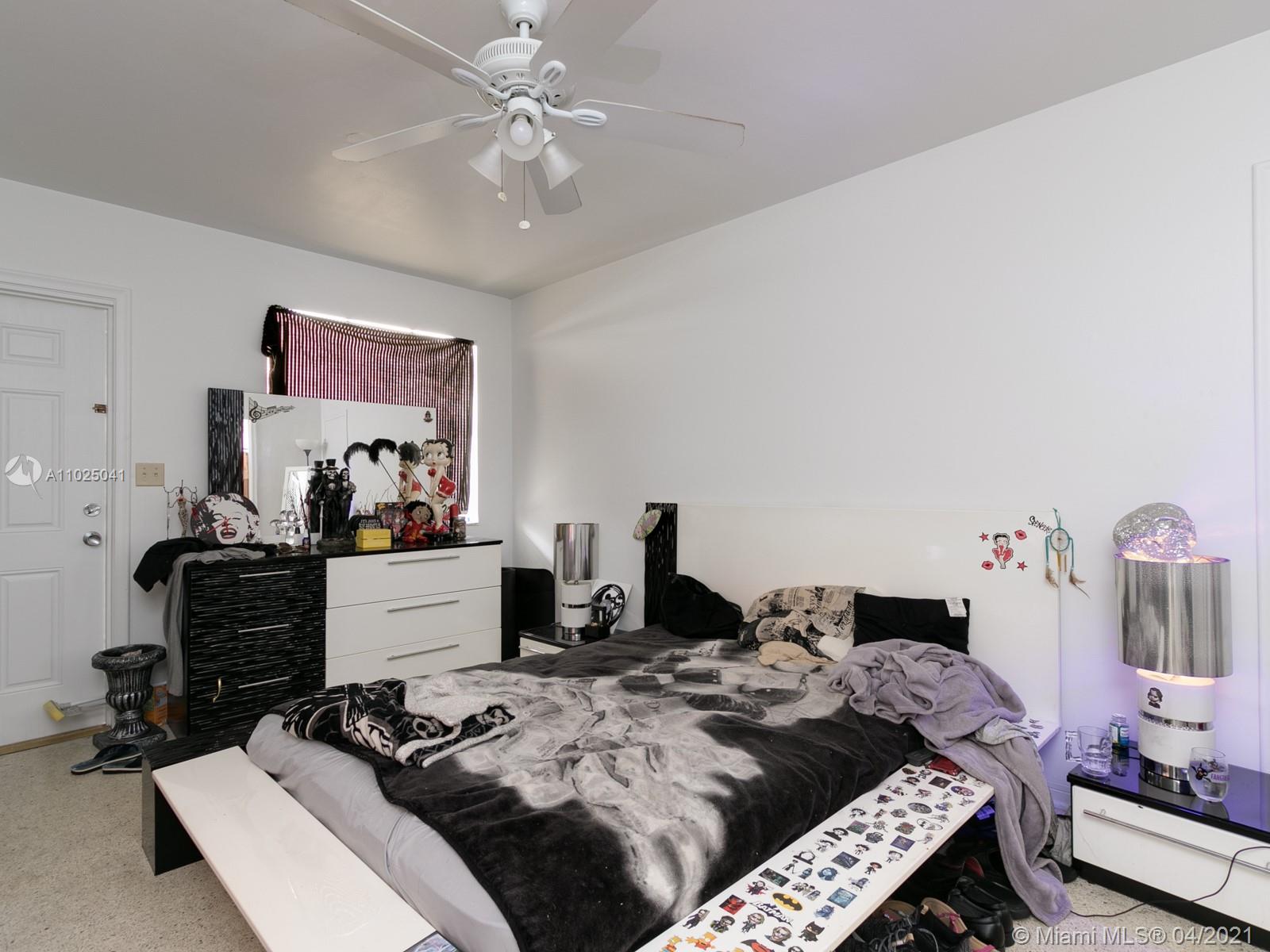 See details / 2164 sq. ft. $ 2021-04-08 0 Photo
