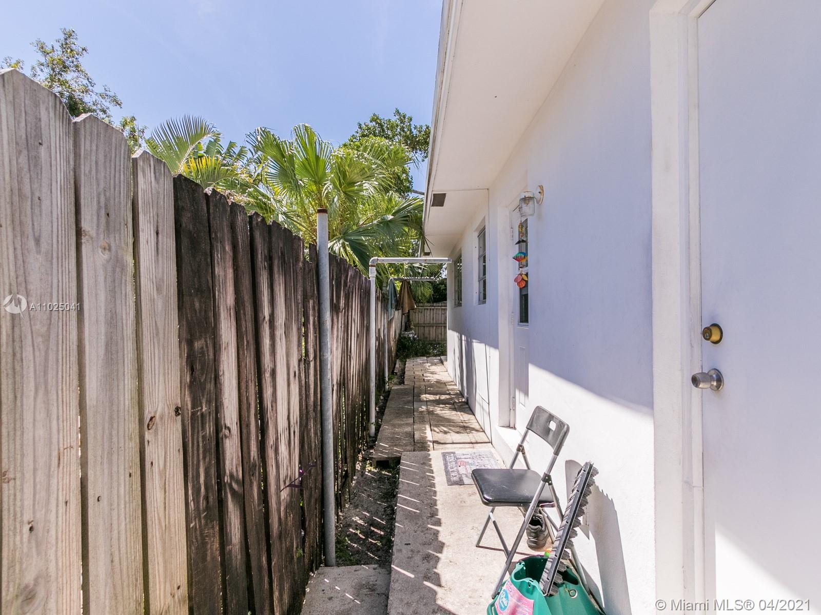See details / 2164 sq. ft. $ 2021-04-08 0 Photo