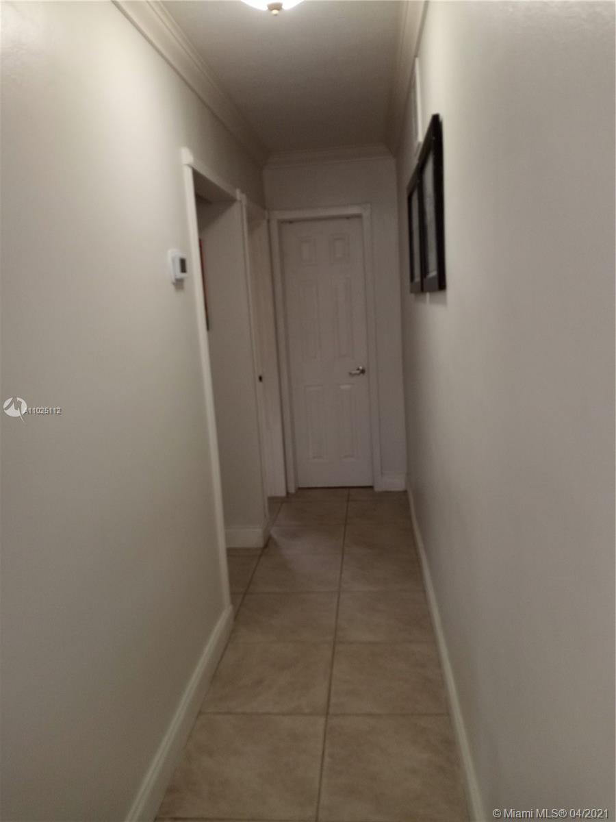 See details / 2080 sq. ft. $ 2021-04-08 0 Photo
