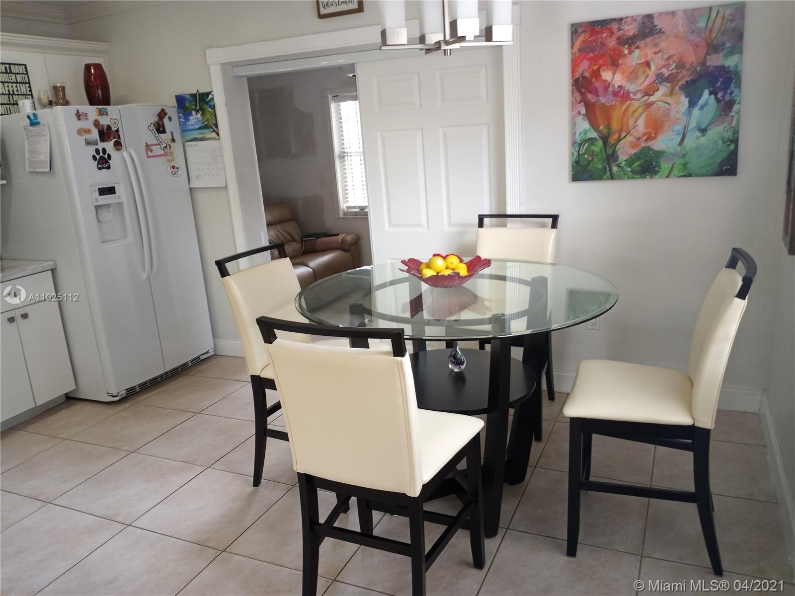 See details / 2080 sq. ft. $ 2021-04-08 0 Photo