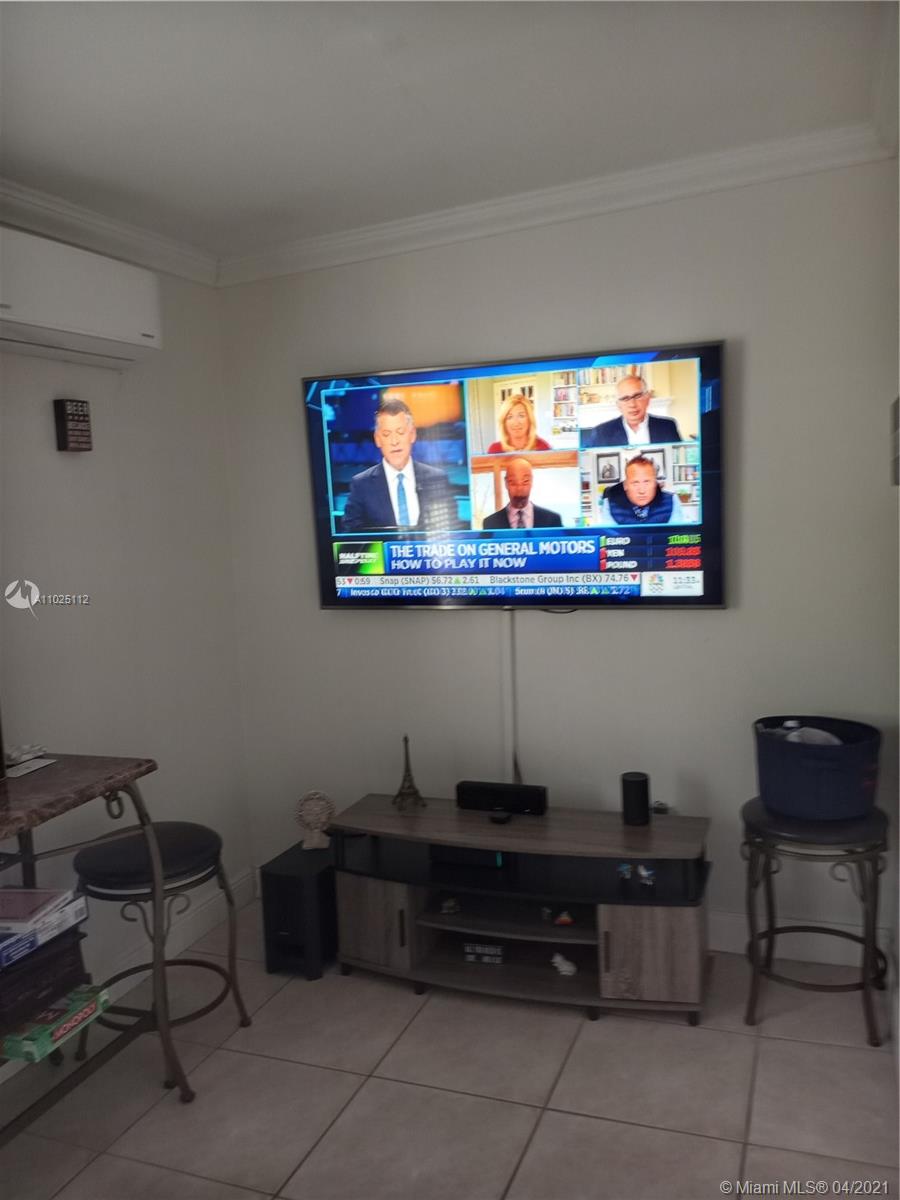 See details / 2080 sq. ft. $ 2021-04-08 0 Photo