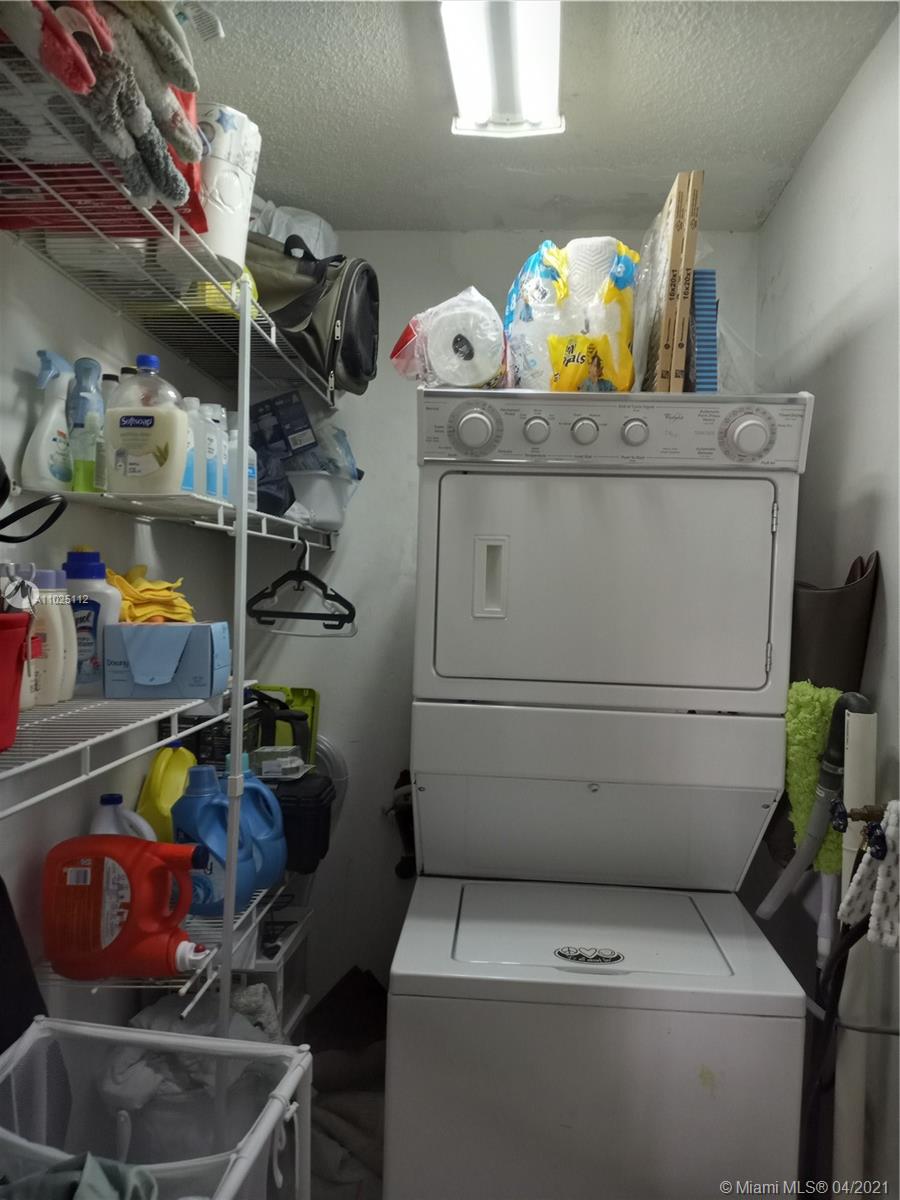 See details / 2080 sq. ft. $ 2021-04-08 0 Photo