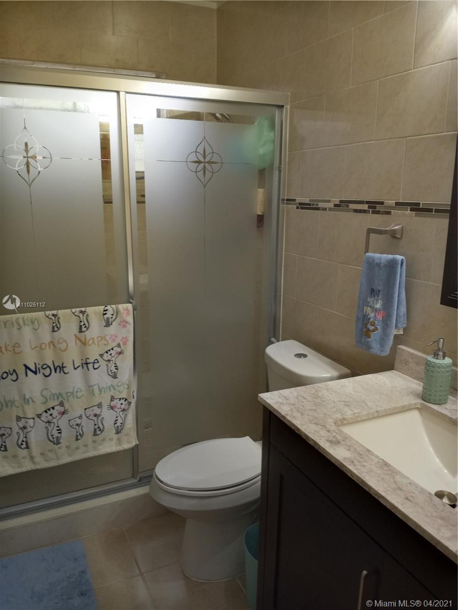See details / 2080 sq. ft. $ 2021-04-08 0 Photo