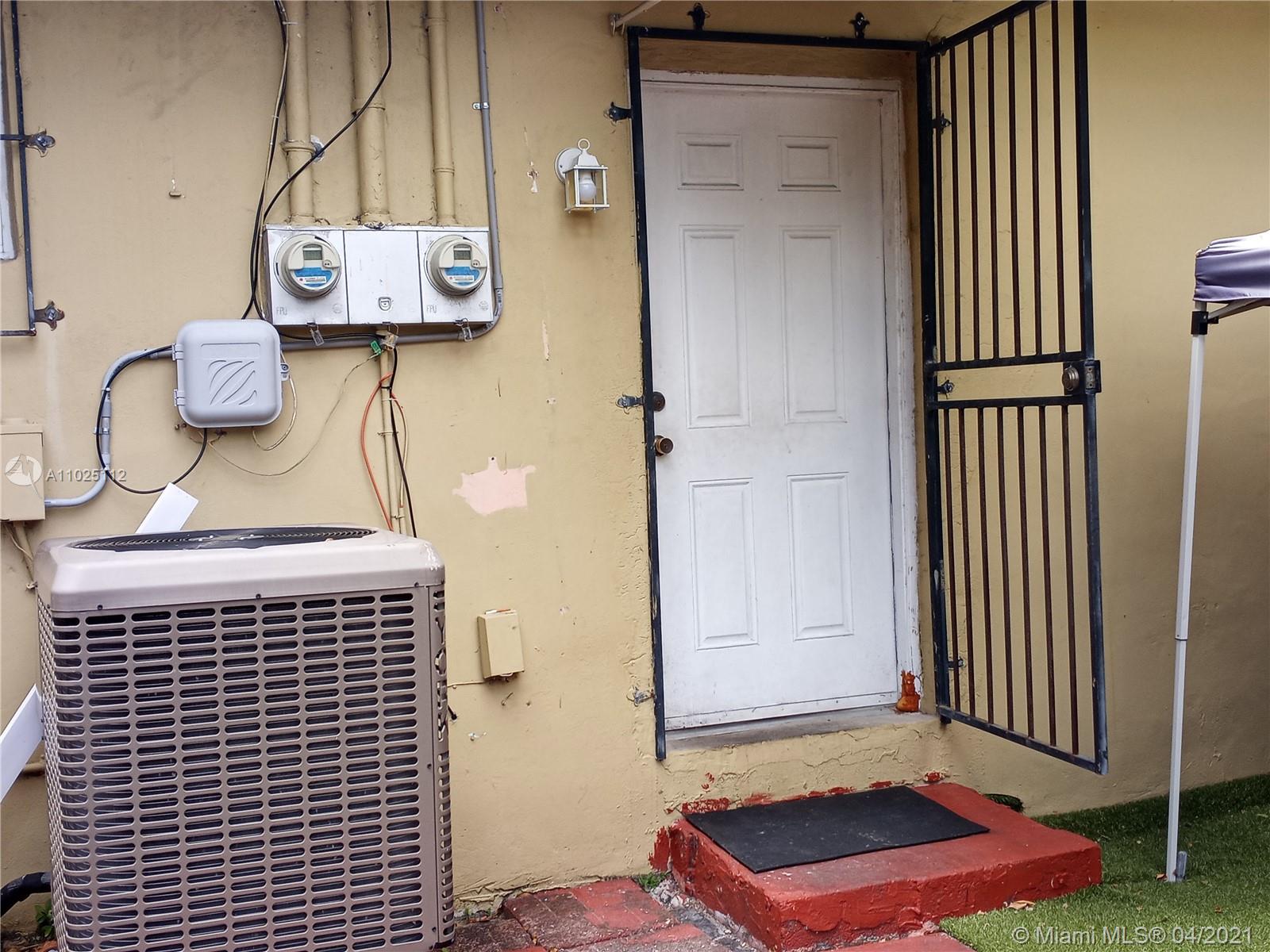 See details / 2080 sq. ft. $ 2021-04-08 0 Photo
