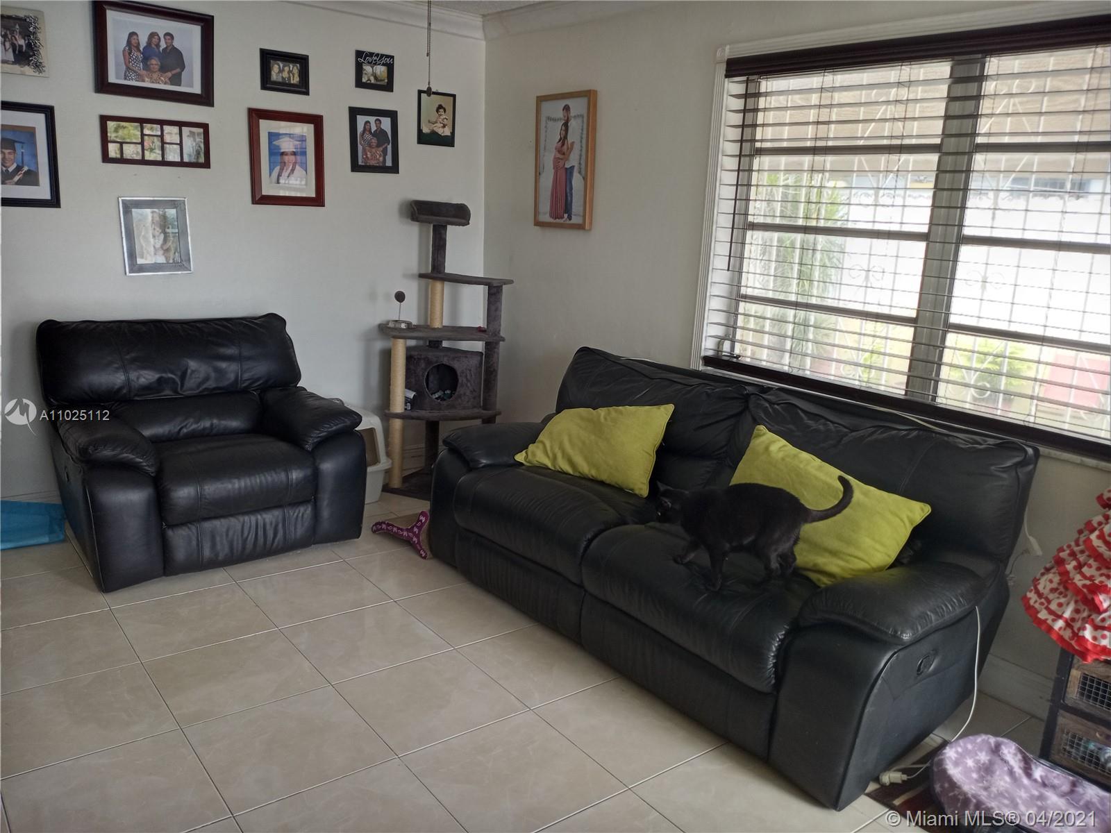 See details / 2080 sq. ft. $ 2021-04-08 0 Photo