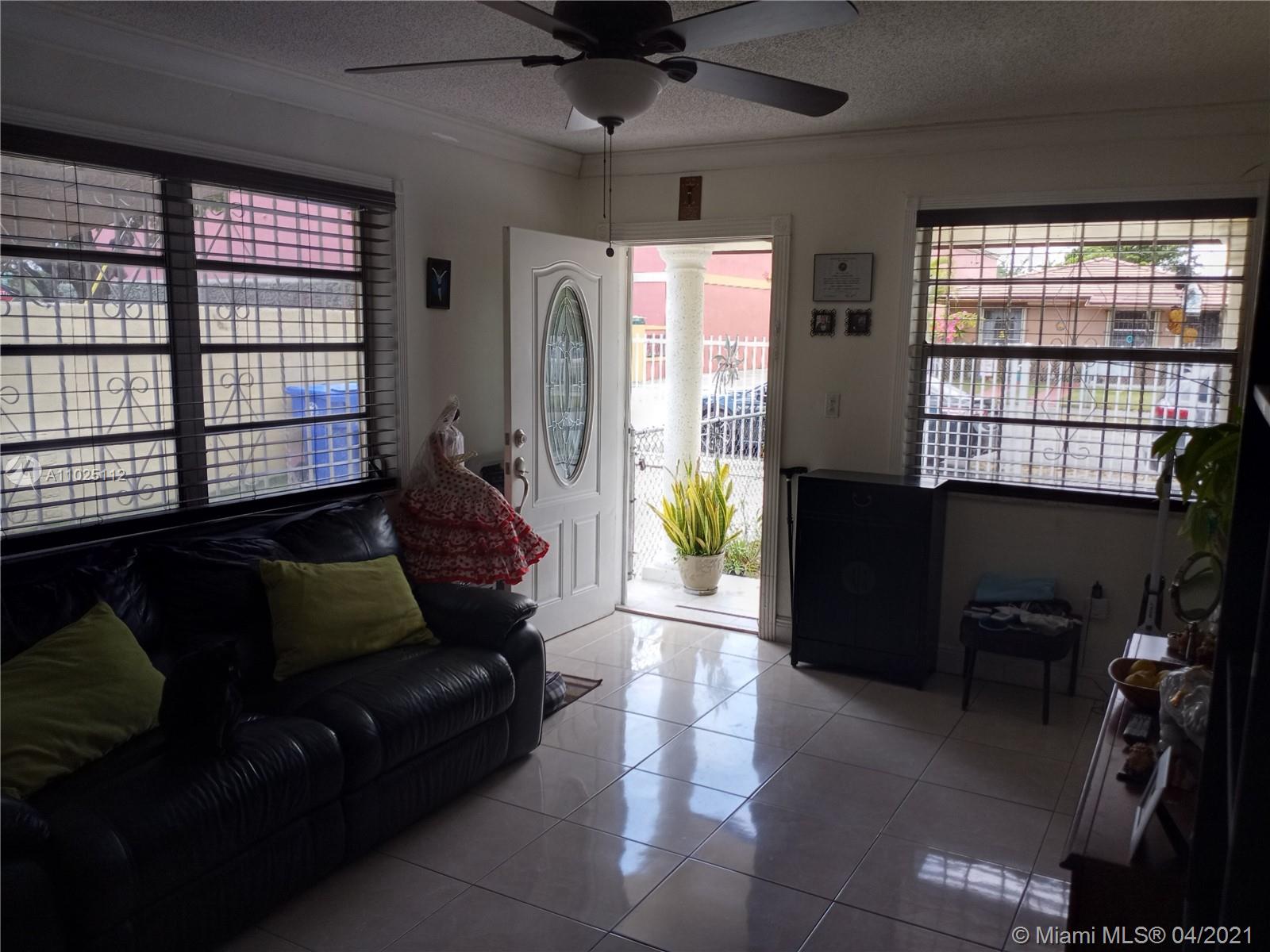 See details / 2080 sq. ft. $ 2021-04-08 0 Photo