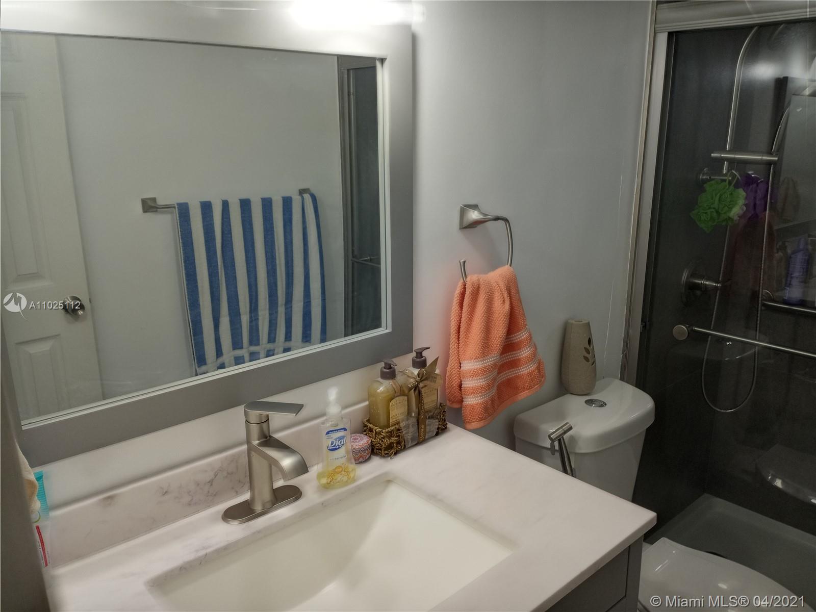 See details / 2080 sq. ft. $ 2021-04-08 0 Photo