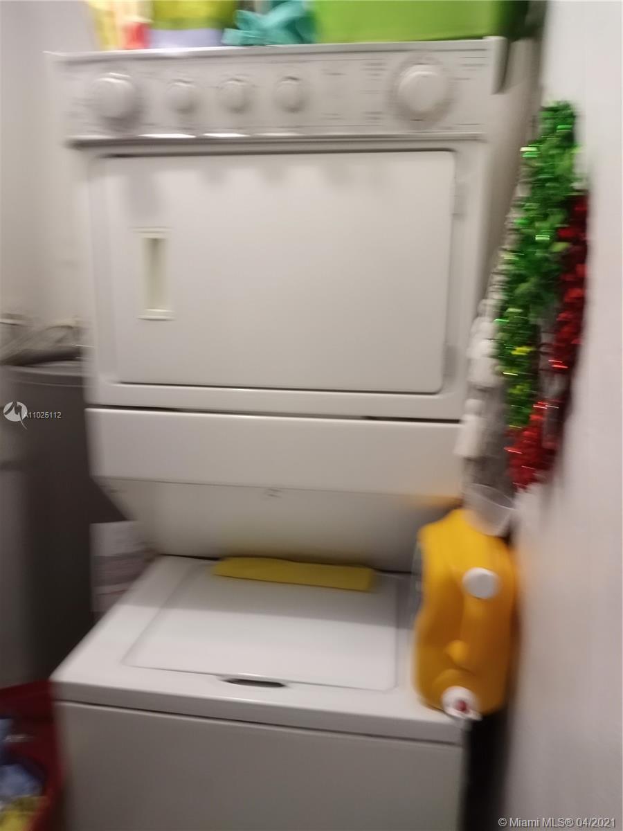 See details / 2080 sq. ft. $ 2021-04-08 0 Photo