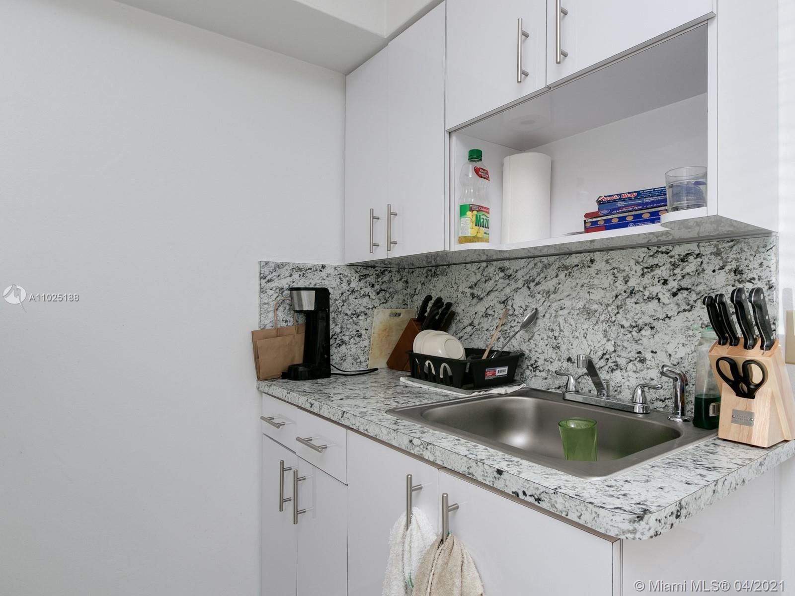 See details / 2641 sq. ft. $ 2021-04-08 0 Photo
