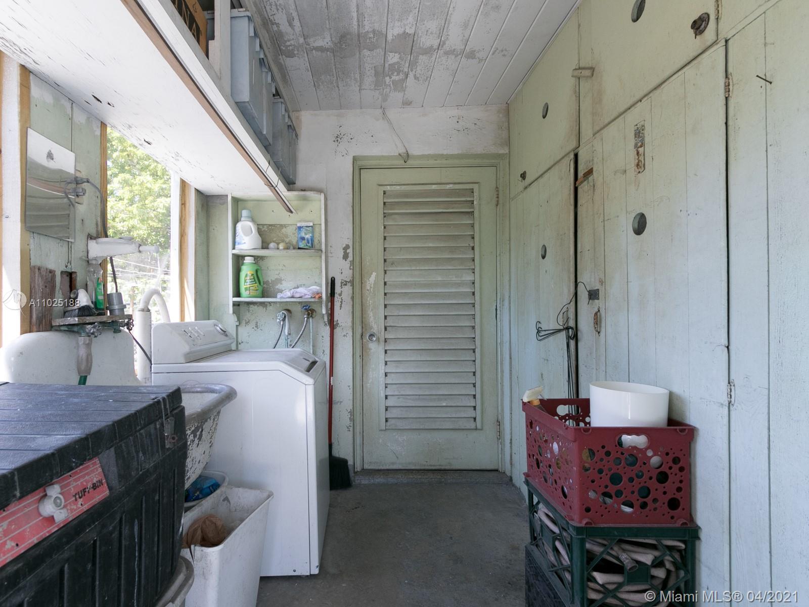 See details / 2641 sq. ft. $ 2021-04-08 0 Photo