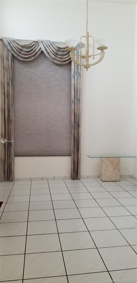See details / 3928 sq. ft. $ 2021-04-09 0 Photo