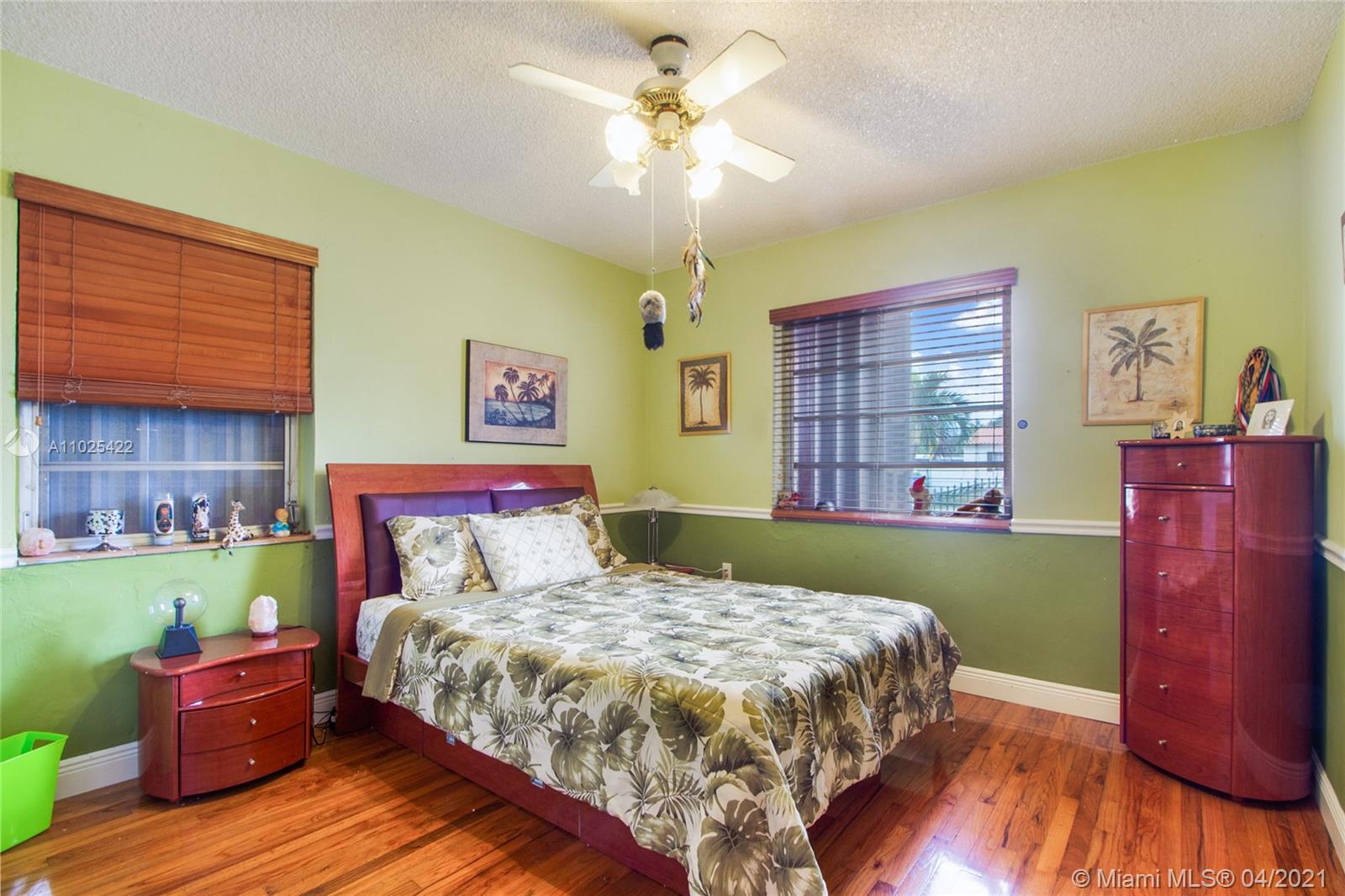 See details / 2609 sq. ft. $ 2021-04-09 0 Photo