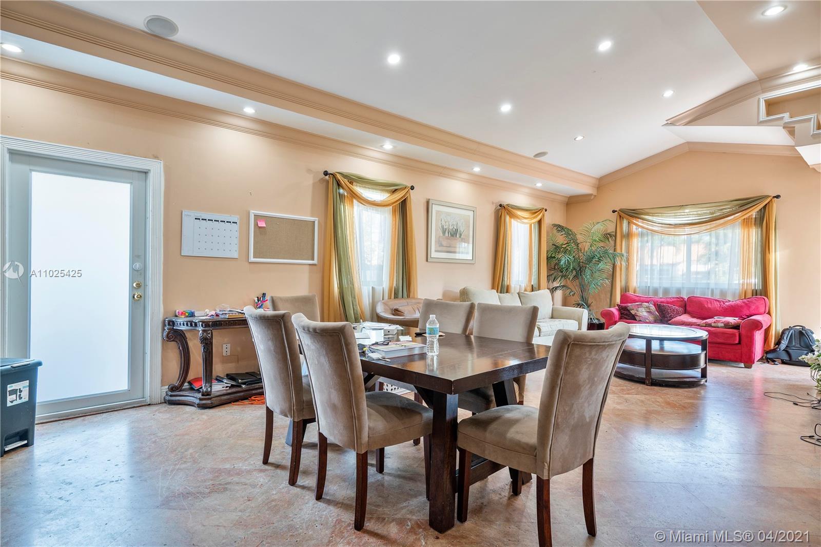 See details / 2482 sq. ft. $ 2021-04-09 0 Photo