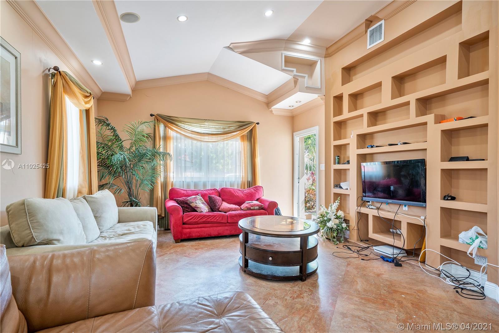 See details / 2482 sq. ft. $ 2021-04-09 0 Photo