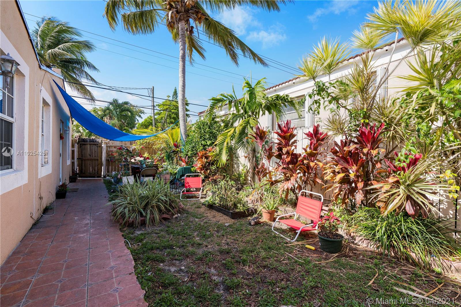 See details / 2482 sq. ft. $ 2021-04-09 0 Photo