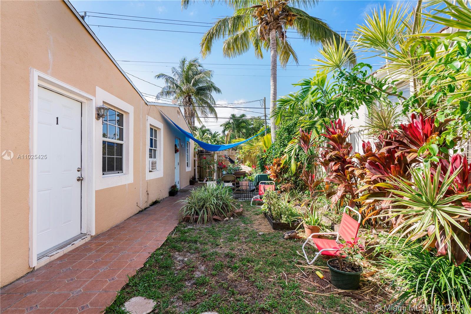 See details / 2482 sq. ft. $ 2021-04-09 0 Photo