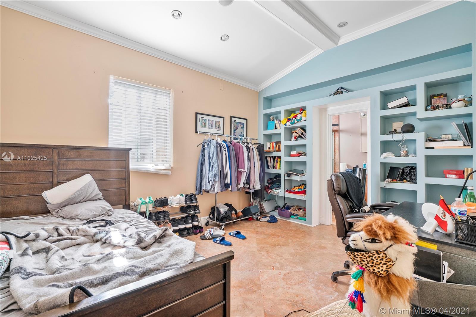 See details / 2482 sq. ft. $ 2021-04-09 0 Photo
