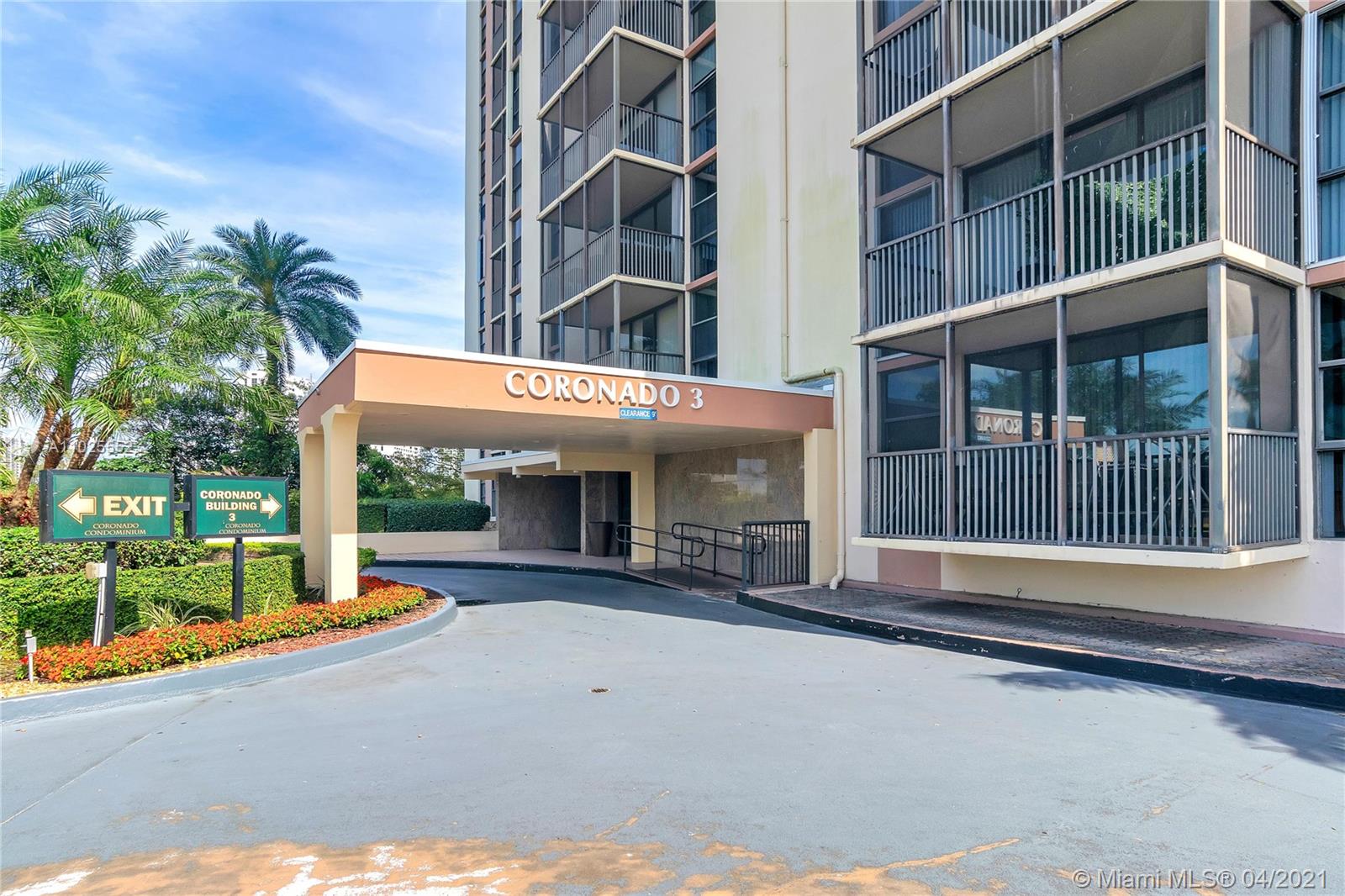 Photo of 20379 Country Club Dr #936, Aventura, Florida, 33180 -