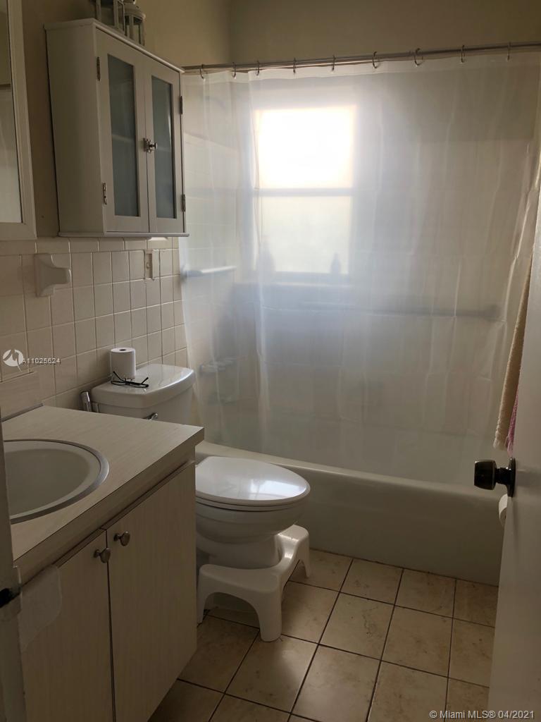 See details / 3413 sq. ft. $ 2021-04-09 0 Photo