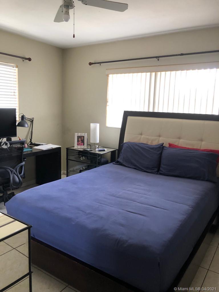 See details / 3413 sq. ft. $ 2021-04-09 0 Photo