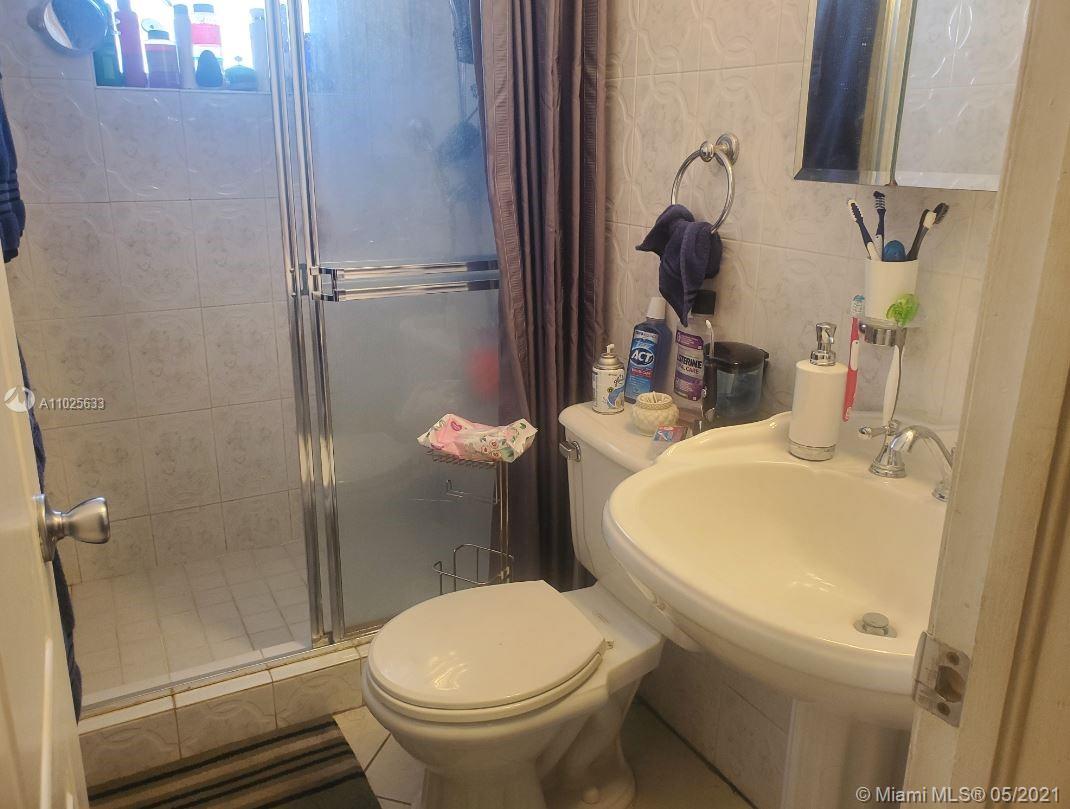 See details / 3065 sq. ft. $ 2021-04-09 0 Photo