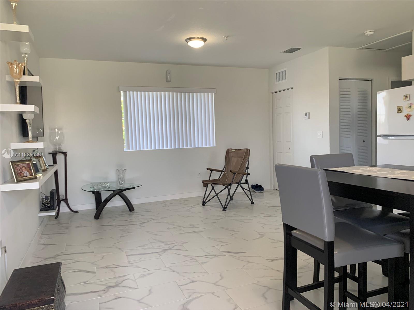 See details / sq. ft. $ 2021-04-10 0 Photo