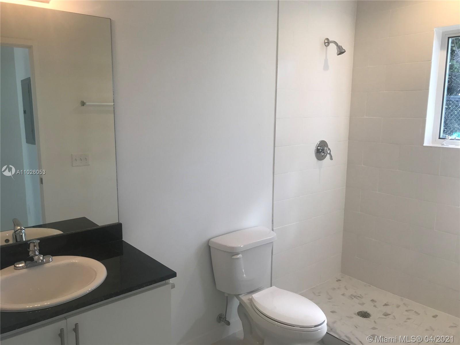 See details / sq. ft. $ 2021-04-11 0 Photo