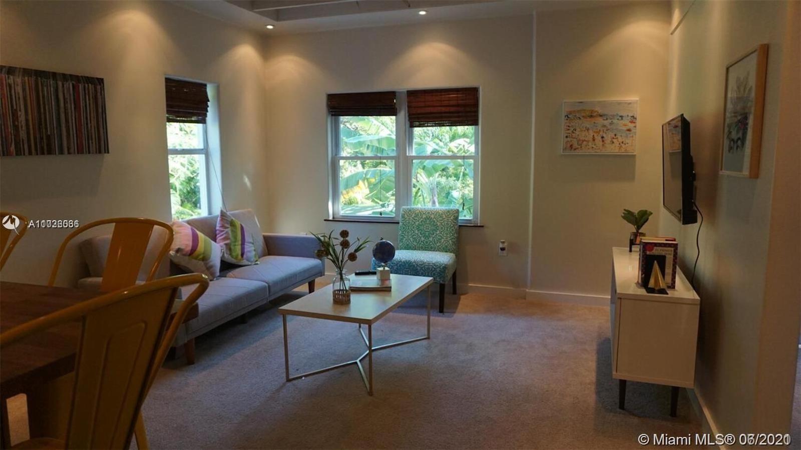 See details / 1288 sq. ft. $ 2021-04-11 0 Photo