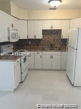 See details / 2096 sq. ft. $ 2021-04-11 0 Photo
