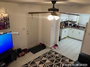 See details / 2096 sq. ft. $ 2021-04-11 0 Photo