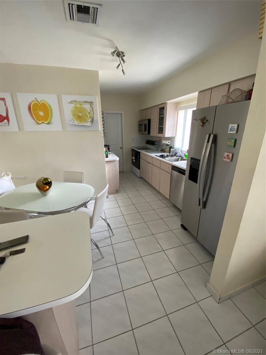 See details / 2036 sq. ft. $ 2021-04-12 0 Photo