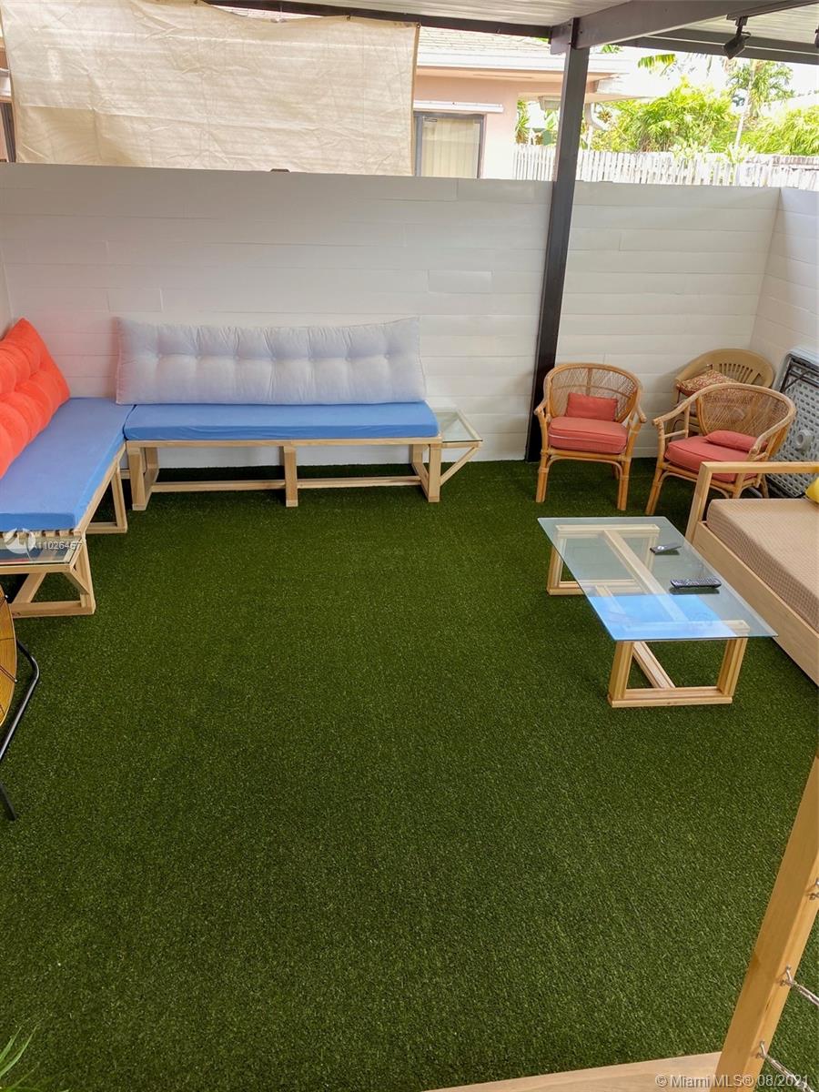 See details / 2036 sq. ft. $ 2021-04-12 0 Photo